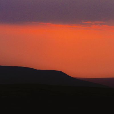 LIGHTNING IN A TWILIGHT HOUR "Colours Yet To Be Named" Doble-LP/CD