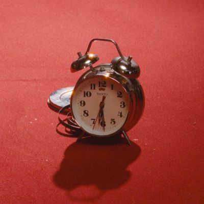 LISASINSON "No Quiero Envejecer" Single Digital