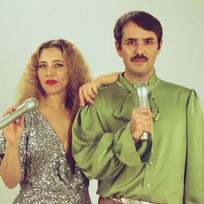 PAPA TOPO & JULIANA GATTAS
