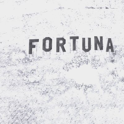 INTERROGACIÓN AMOR “Fortuna" Single Digital
