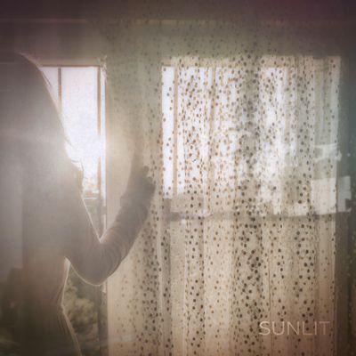 SUNLIT "Break My Heart" Single Digital